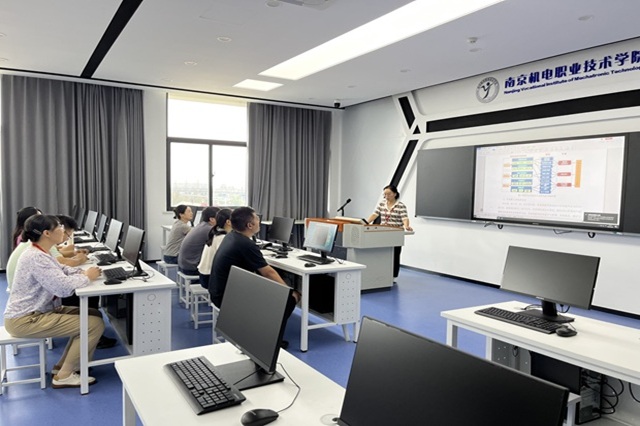 共建“底層基礎(chǔ)+中層模塊+高層方向”課程體系，賦能智慧園區(qū)產(chǎn)業(yè)鏈發(fā)展